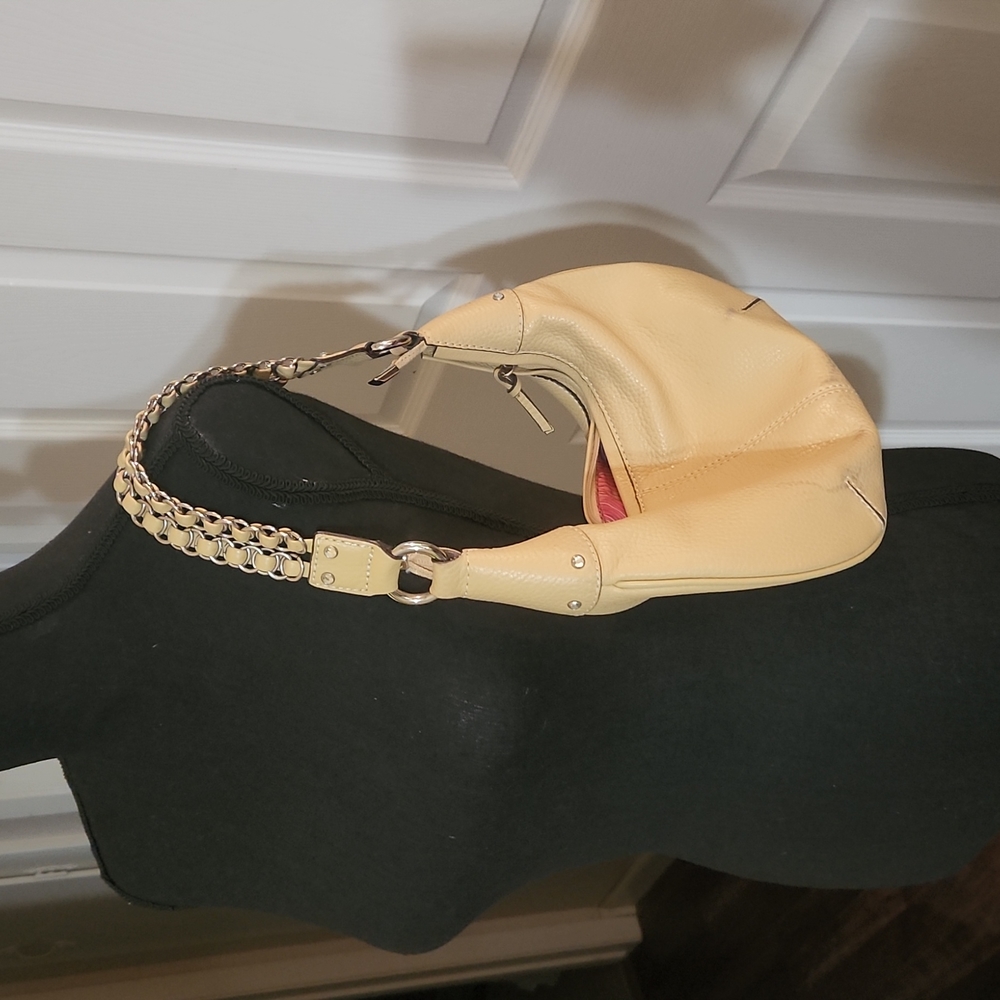 Handbag - Picture 6 of 6